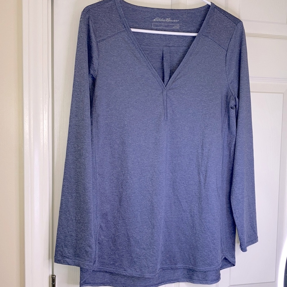 Eddie Bauer Athletic Wear Split Neck Long Sleeve Top - Size Small Fits Like Med